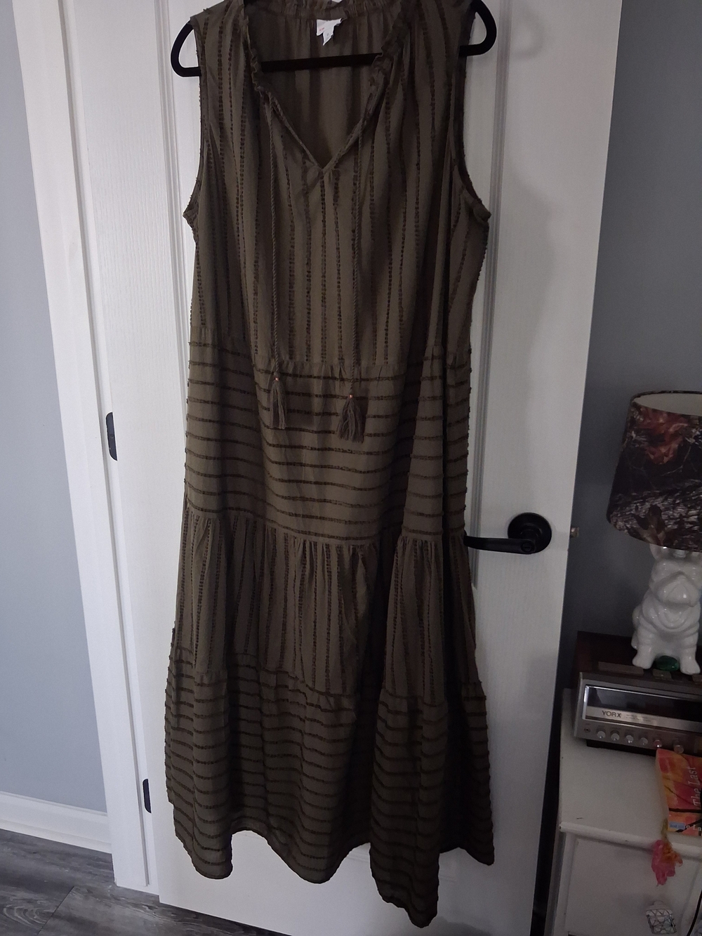 Liz Claiborne Olive Green Sleeveless Tiered Maxi Dress